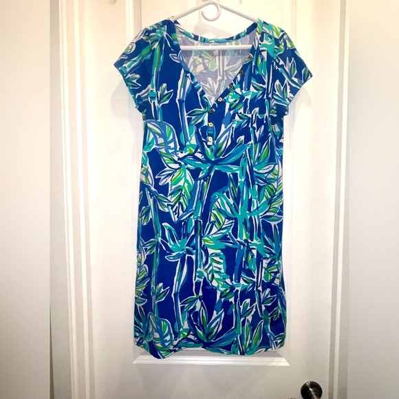 Lilly Pulitzer Dresses & Skirts - Lilly Pulitzer Women's Palmira Tshirt Dress